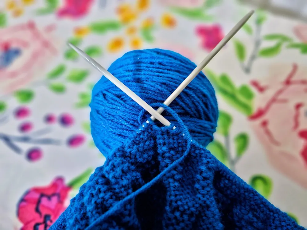 Cobalt Merino Yarn Knitting Kit