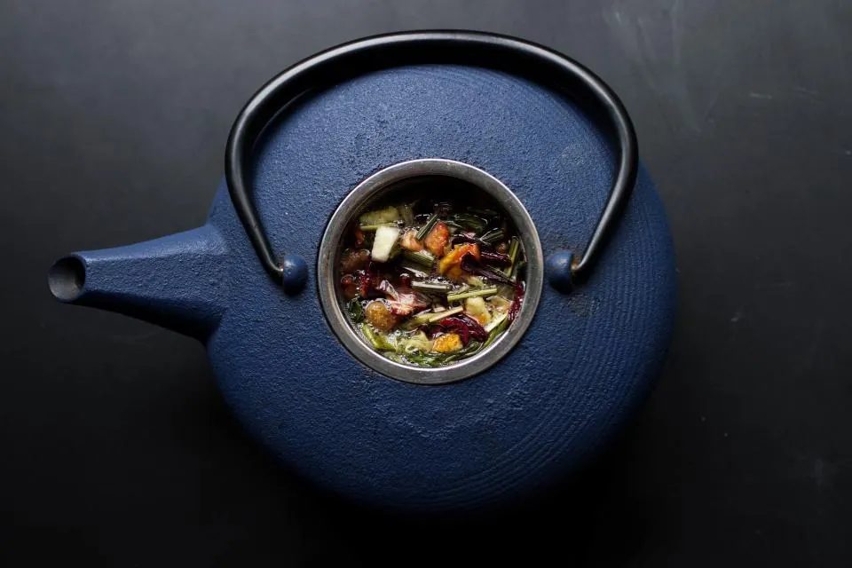 Indigo Cast Iron Teapot, 30 oz