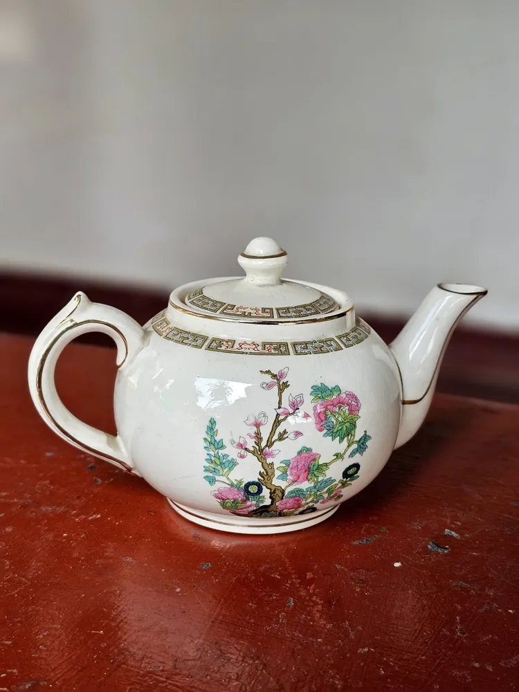 Birdsong Floral Teapot