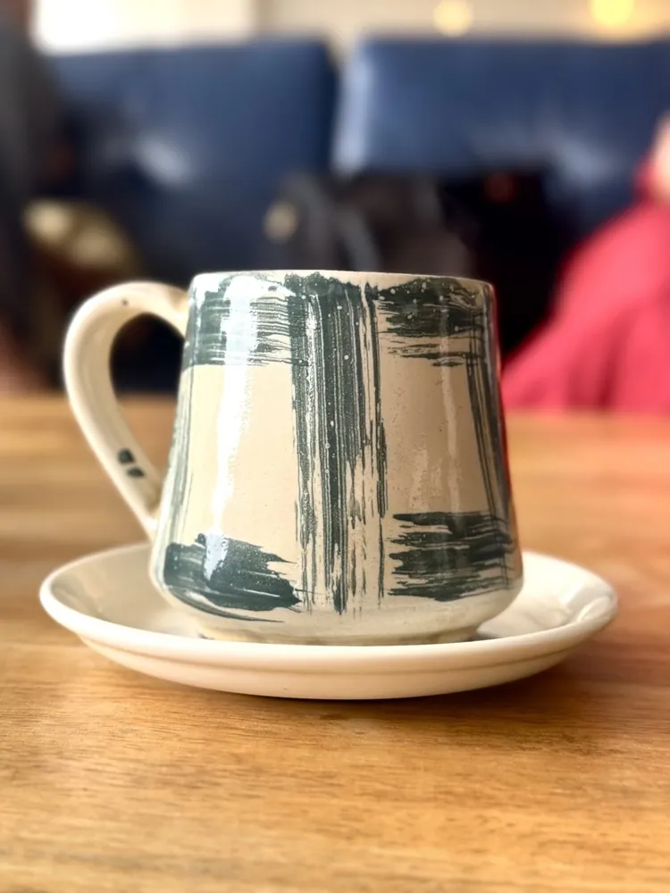 Hand-Thrown Speckle Mug with Plate