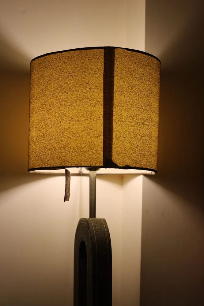 Linen Drum Shade Table Lamp