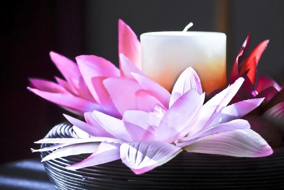 Lotus Floating Candle Set
