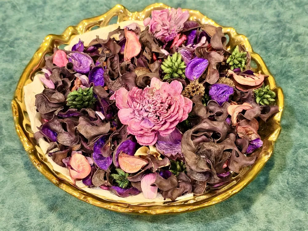 Potpourri Bowl, Gold Rim